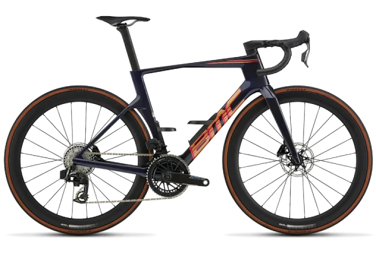 Teammachine R 01 Three