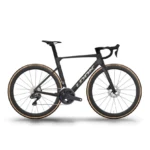 Photo 1 : 795 BLADE 3 RS Ultegra Di2 / Look 45 S